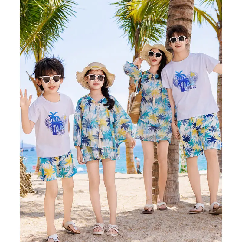 Family Vacation Look Matching  - Plant Parental recensie en prijs